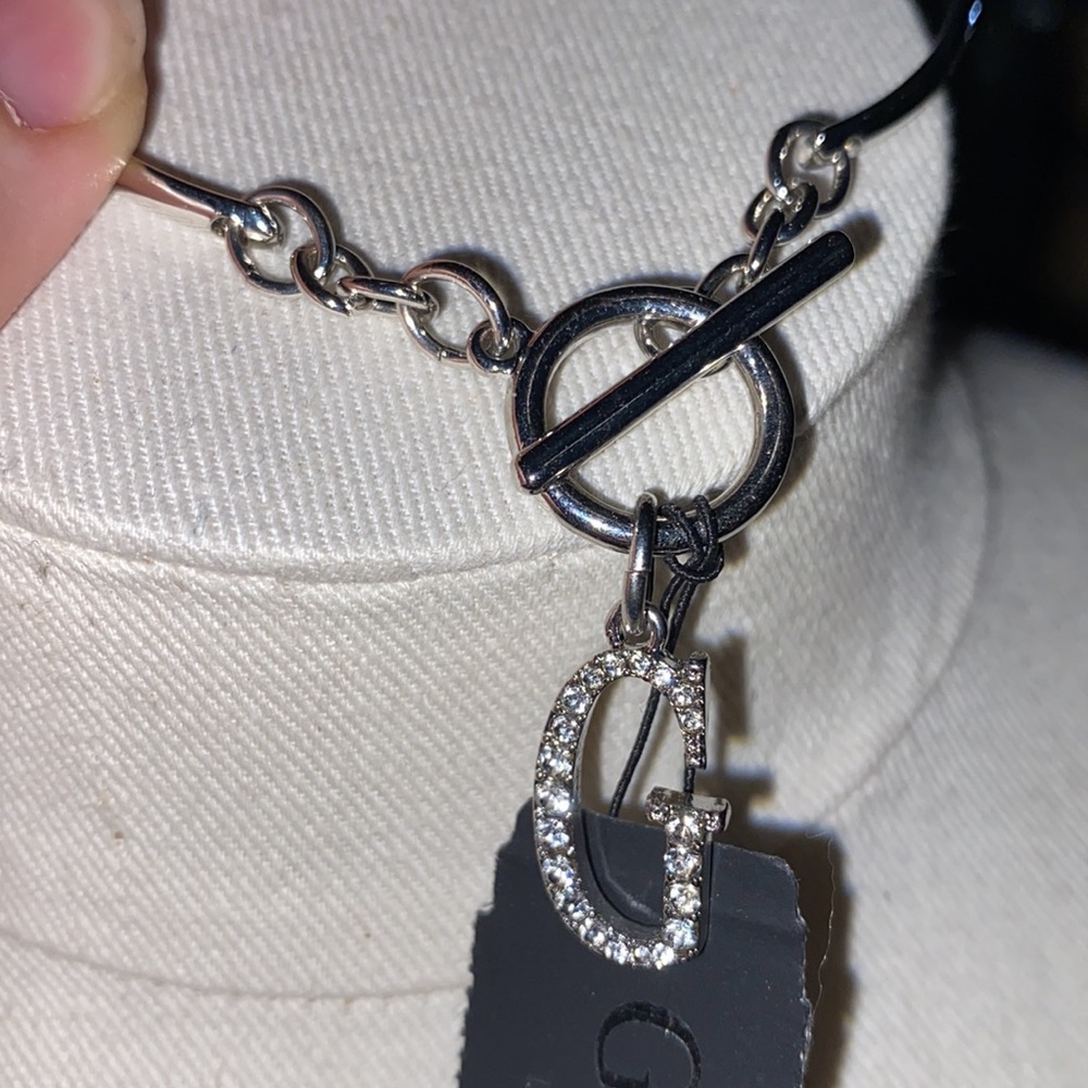 Guess bangle - Picture 3 of 3